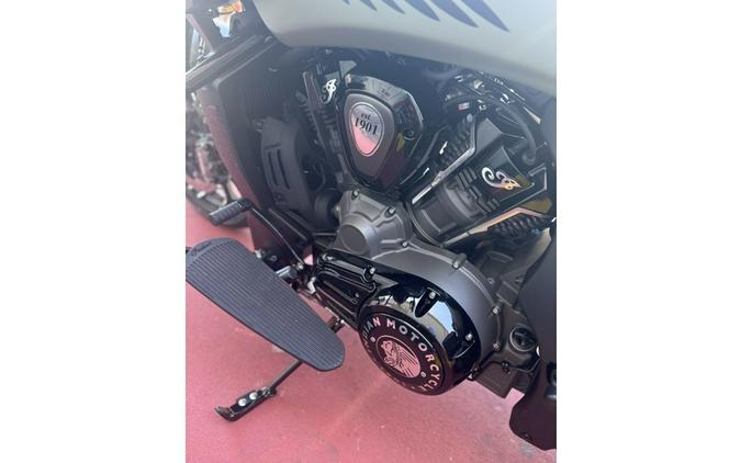 2025 Challenger® Dark Horse® w/PowerBand Audio Moss Green Smoke - Indian Motorcycle