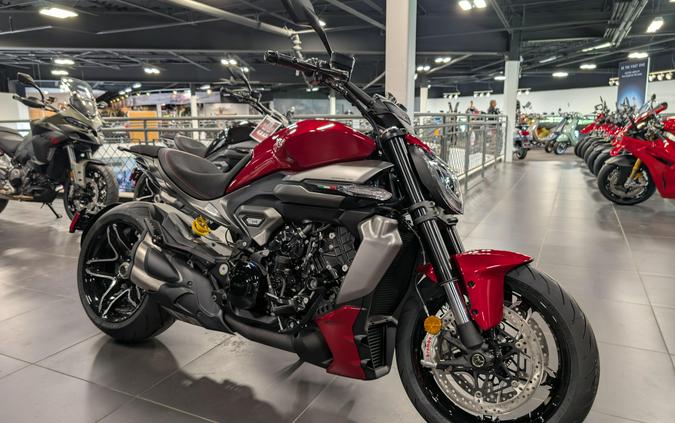2026 Ducati X DIAVEL V4