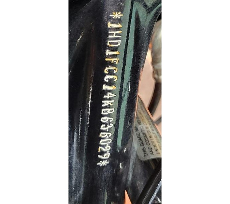 2019 Harley-Davidson® FLHTCU - Electra Glide® Ultra Classic®