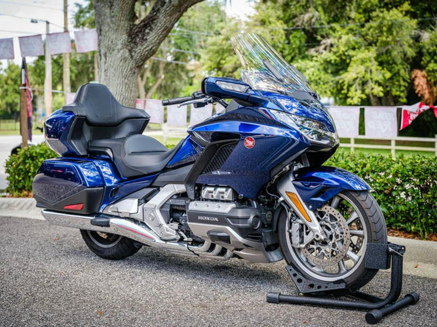 2018 Honda® Gold Wing Tour Automatic DCT Pearl Hawkseye Blue