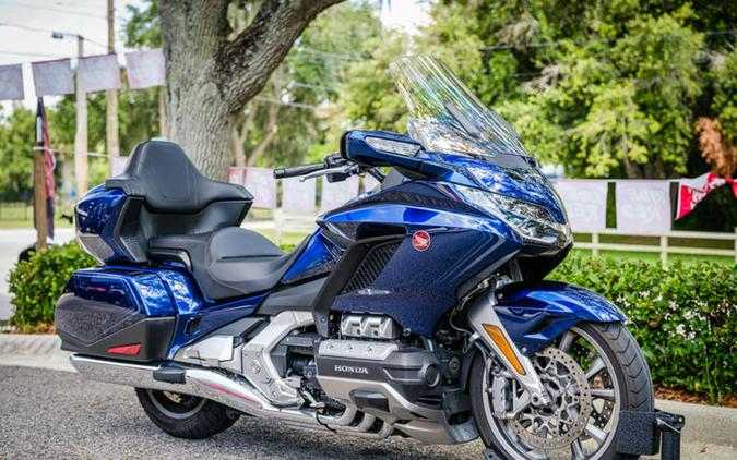 2018 Honda® Gold Wing Tour Automatic DCT Pearl Hawkseye Blue