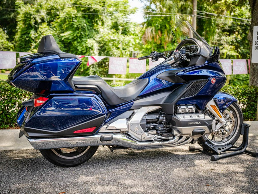 2018 Honda® Gold Wing Tour Automatic DCT Pearl Hawkseye Blue