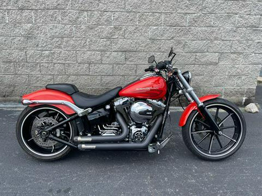 2016 Harley-Davidson Breakout®