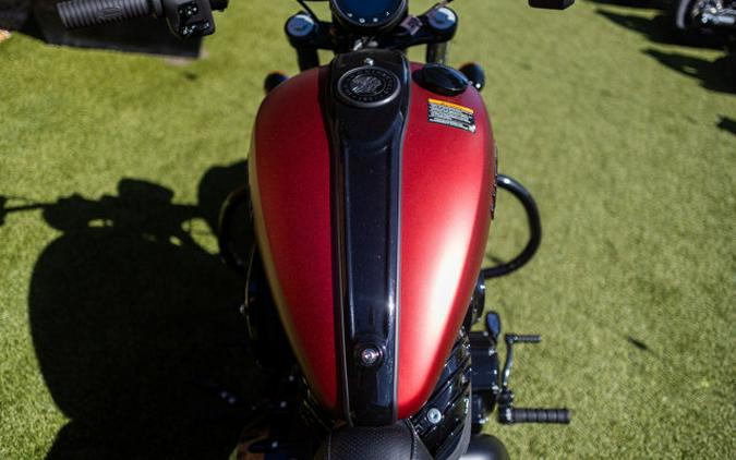 2025 Indian CHIEF DARK HORSE