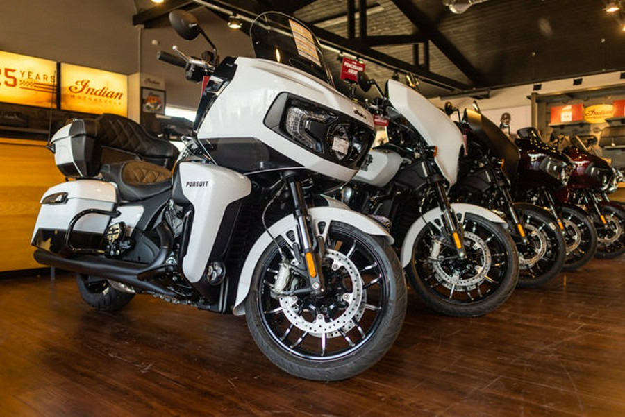 2025 Indian CHIEF DARK HORSE