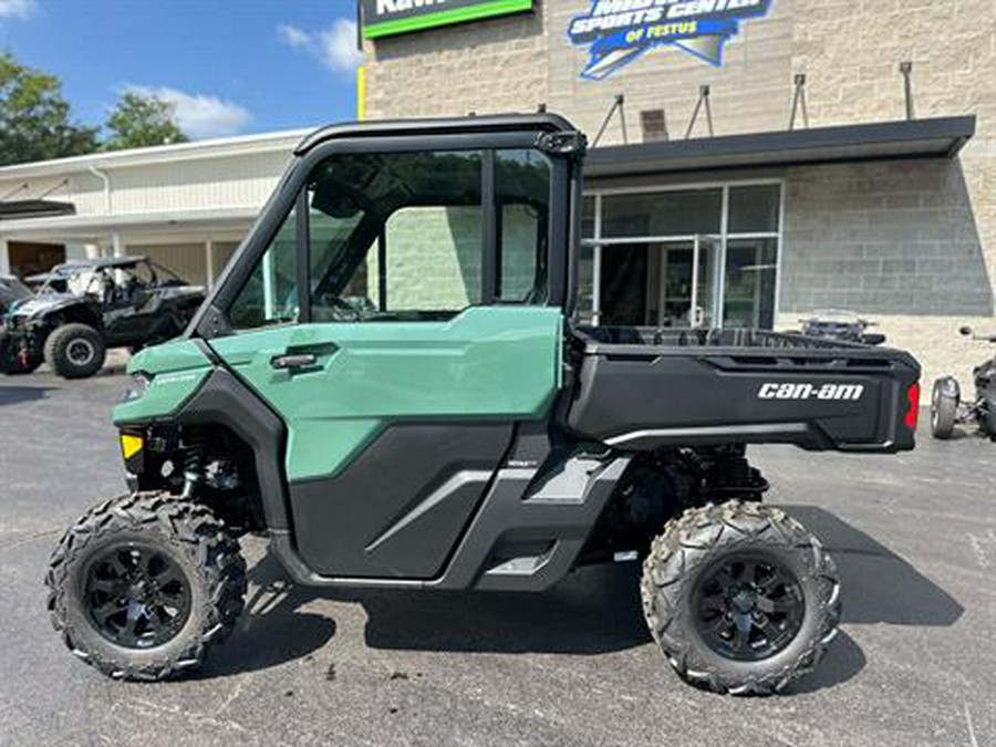 2026 Can-Am Defender DPS CAB