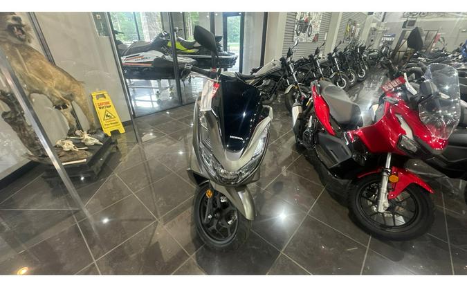 2024 PCX ABS - Honda