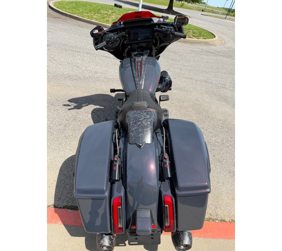 2026 Harley-Davidson® CVO Street Glide ST Inferno Gray