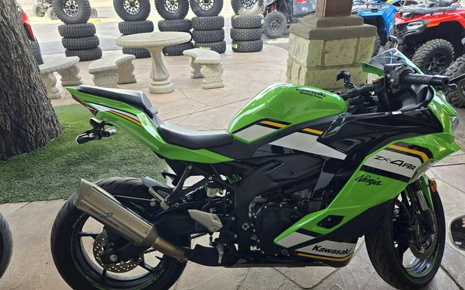 2025 KAWASAKI NINJA ZX-4RR ABS