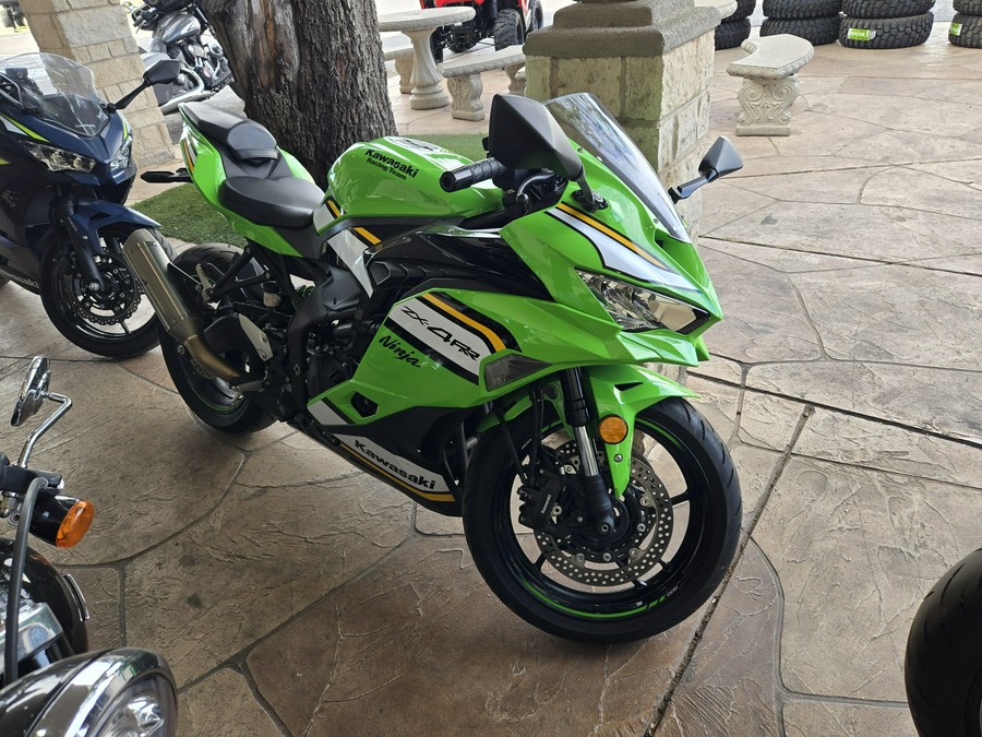 2025 KAWASAKI NINJA ZX-4RR ABS