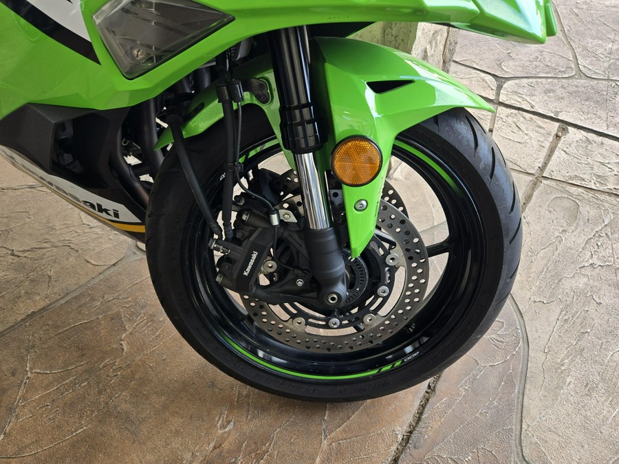2025 KAWASAKI NINJA ZX-4RR ABS