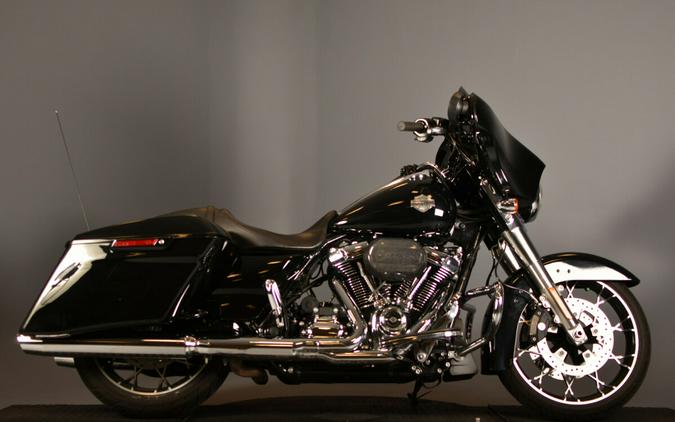 2021 Harley-Davidson Street Glide Special