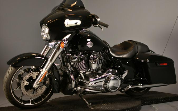 2021 Harley-Davidson Street Glide Special