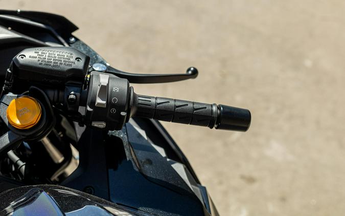 2026 KAWASAKI NINJA ZX-4R ABS