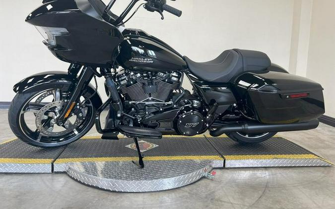 2024 Harley-Davidson® FLTRX - Road Glide®