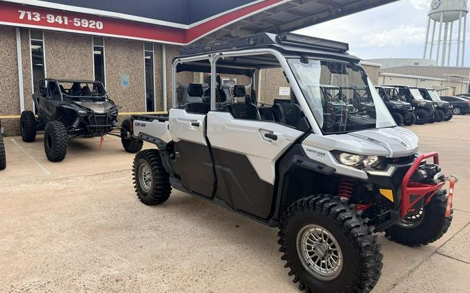 2025 Can-Am® Defender MAX X mr HD10