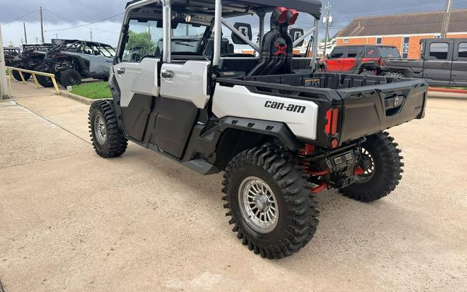 2025 Can-Am® Defender MAX X mr HD10