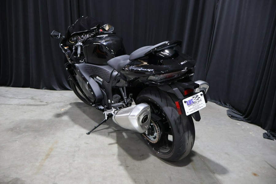 2025 Hayabusa - Suzuki