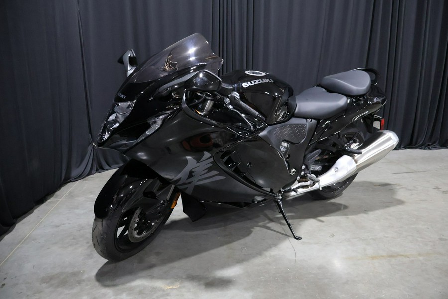 2025 Hayabusa - Suzuki