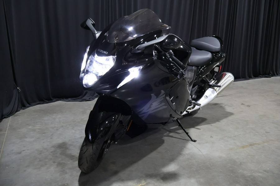 2025 Hayabusa - Suzuki