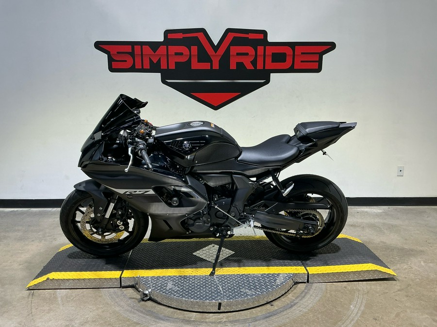 2024 Yamaha YZF-R7