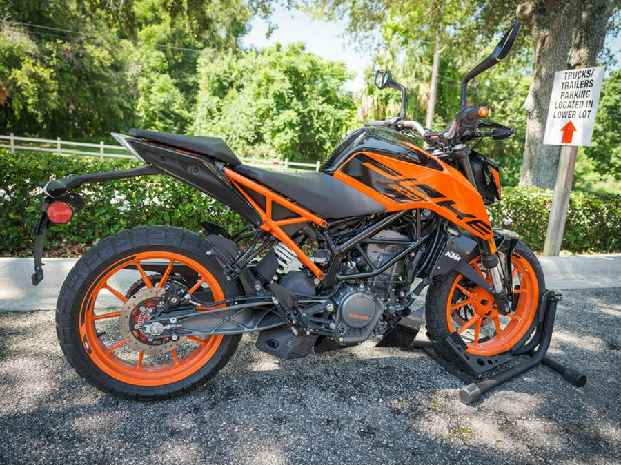 2020 KTM 200 Duke