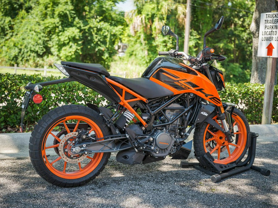 2020 KTM 200 Duke