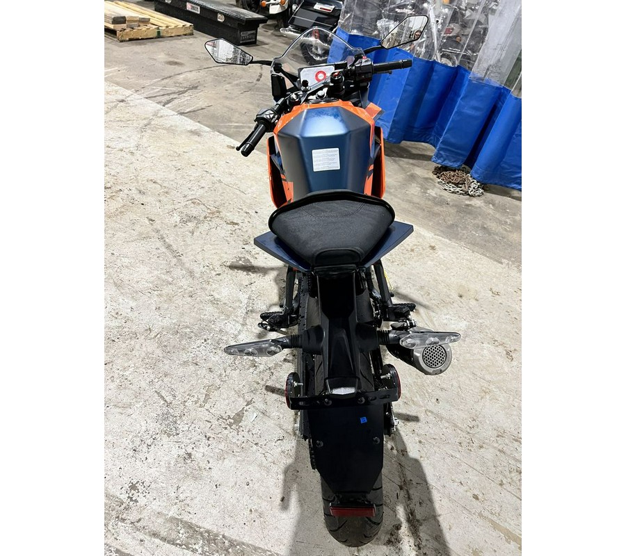 2023 KTM RC 390