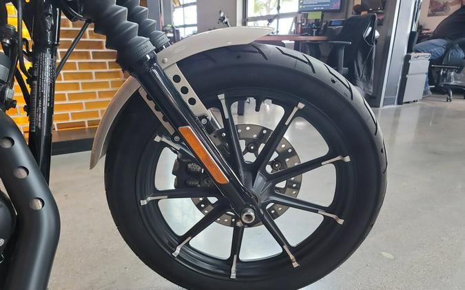 XL 883N 2022 Iron 883™