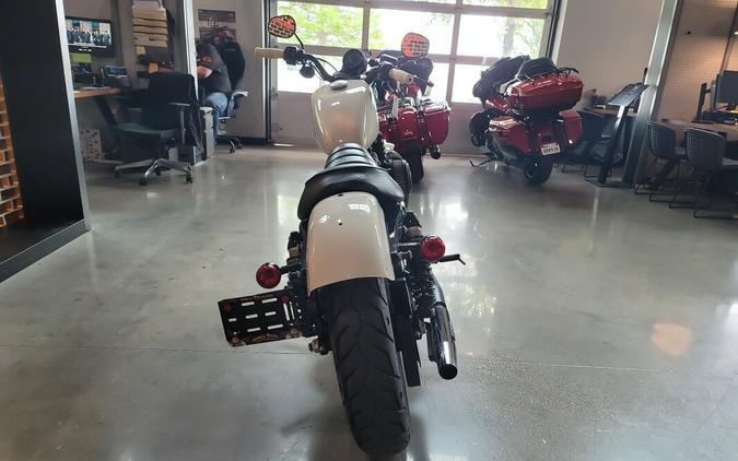 XL 883N 2022 Iron 883™