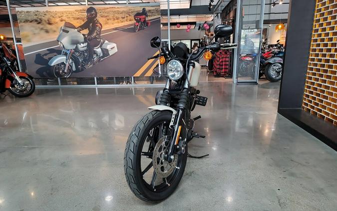 XL 883N 2022 Iron 883™