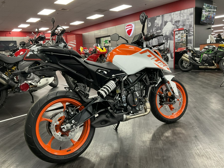 2024 KTM 250 DUKE - 42623M