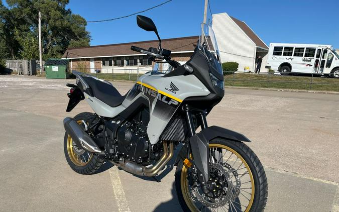 2025 Honda Transalp Base