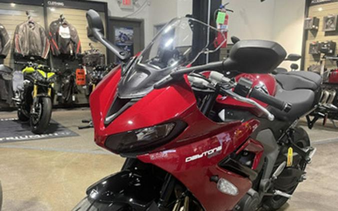 2025 Triumph Daytona 660 Carnival Red/Sapphire Black 660 Carnival RedSapphire Black