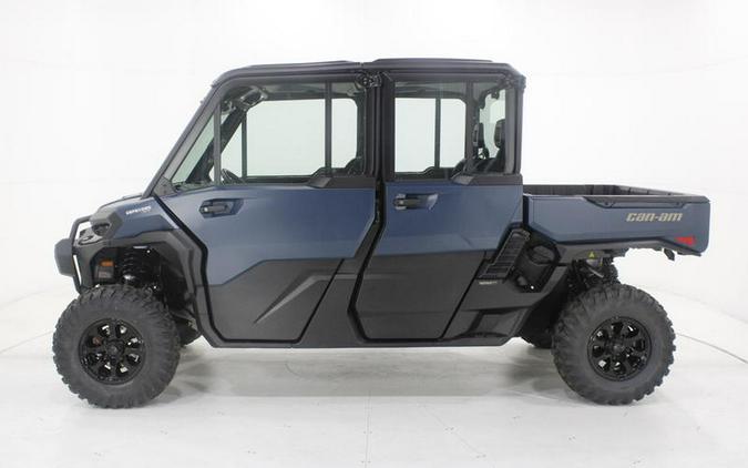 2026 Can-Am® Defender MAX XT CAB HD11 With 10.25 in.display