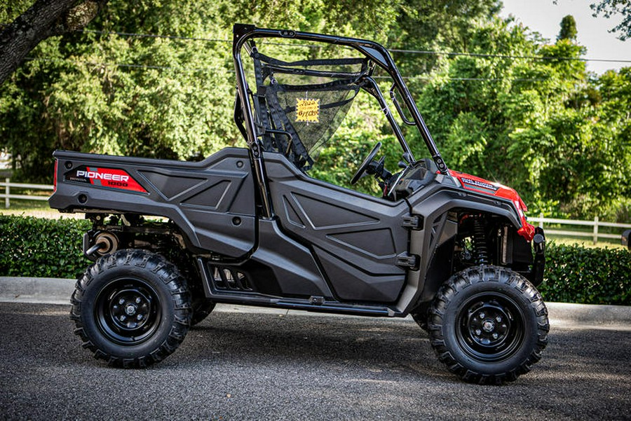 2025 Honda® Pioneer 1000