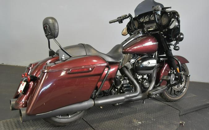 2018 Harley-Davidson Street Glide Special Twisted Cherry