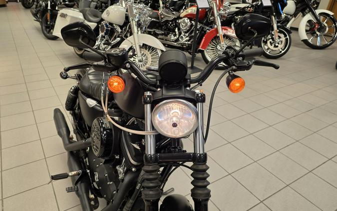 XL 883N 2021 Iron 883™