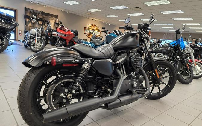 XL 883N 2021 Iron 883™