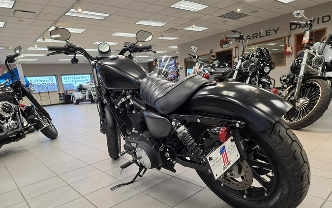 XL 883N 2021 Iron 883™