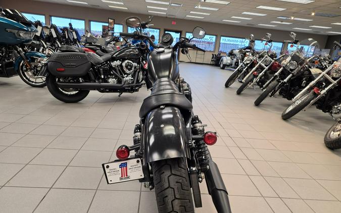 XL 883N 2021 Iron 883™
