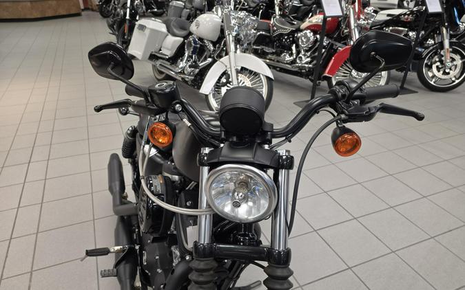 XL 883N 2021 Iron 883™
