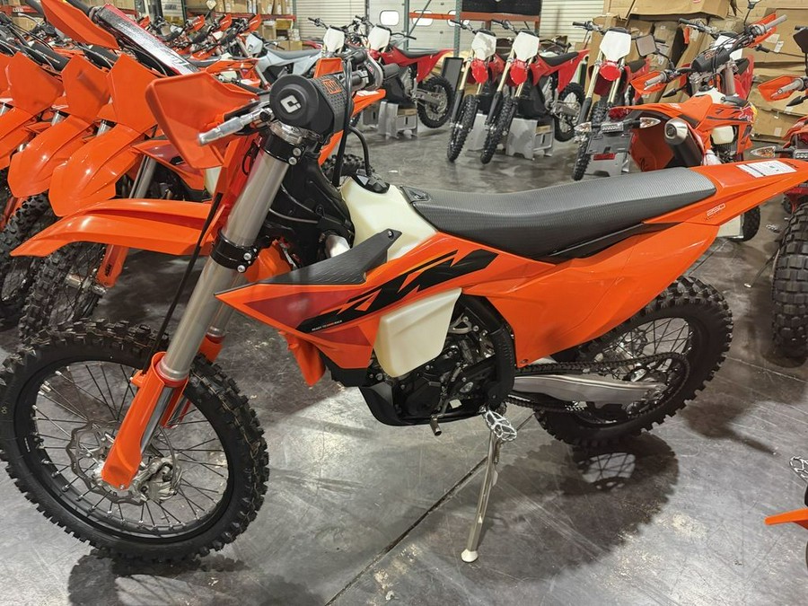 2025 KTM 250 XC-F