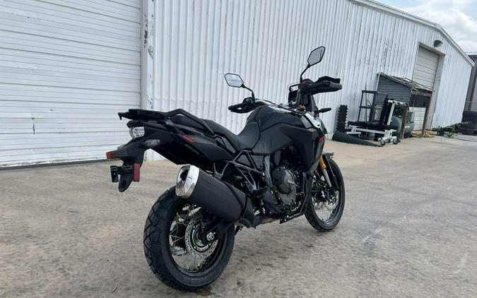 2025 Suzuki V-STROM 800DE