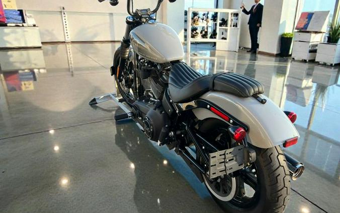 2024 Harley-Davidson FXBBS Street Bob