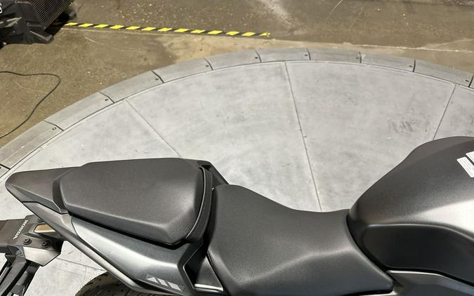 2025 Honda CB500F ABS