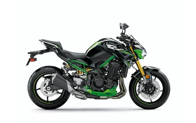 2022 Kawasaki Z900 SE Review [10 Fast Facts From the Canyons]