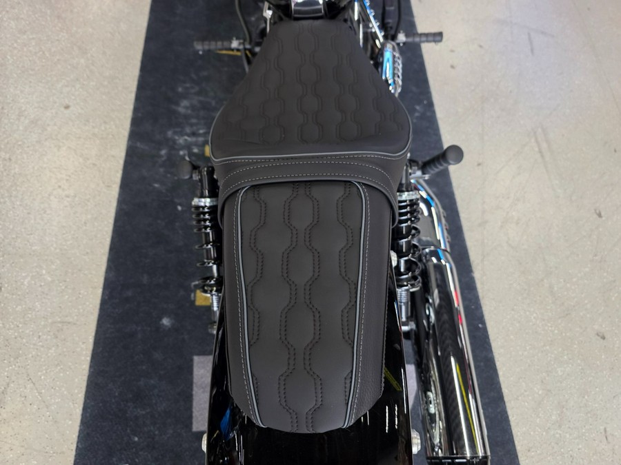 2025 Indian Motorcycle Scout® Classic Limited +Tech