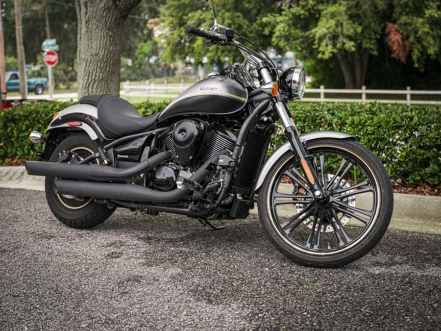 2020 Kawasaki Vulcan® 900 Custom