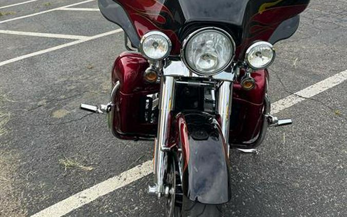 2011 Harley-Davidson CVO™ Ultra Classic® Electra Glide®